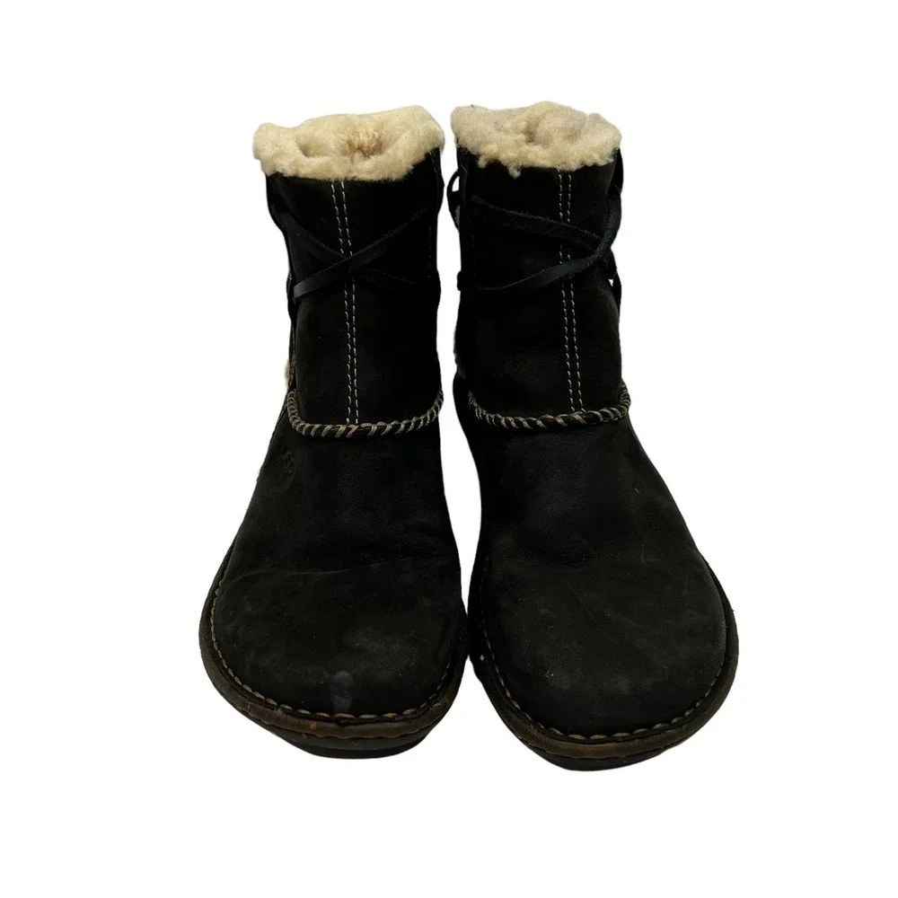 UGG australia Cover winter Boots Size 7
